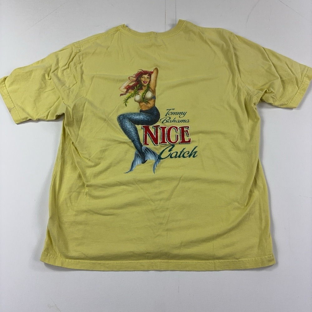 Tommy Bahama Nice Catch Shirt Mens Large Yellow Mermaid Beach Graphic Tee